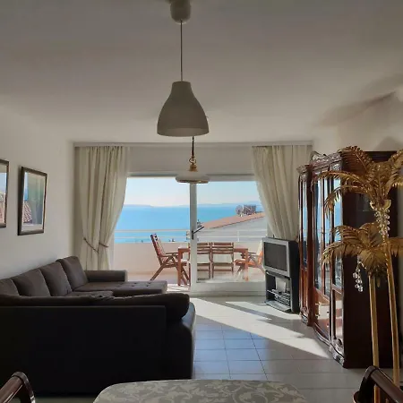 Diana Apartment Split